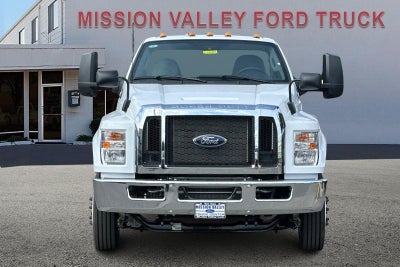 2027 Ford F-650SD Base