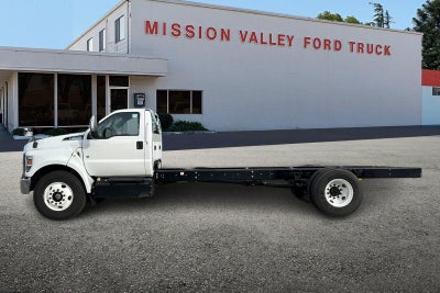 2027 Ford F-650SD Base