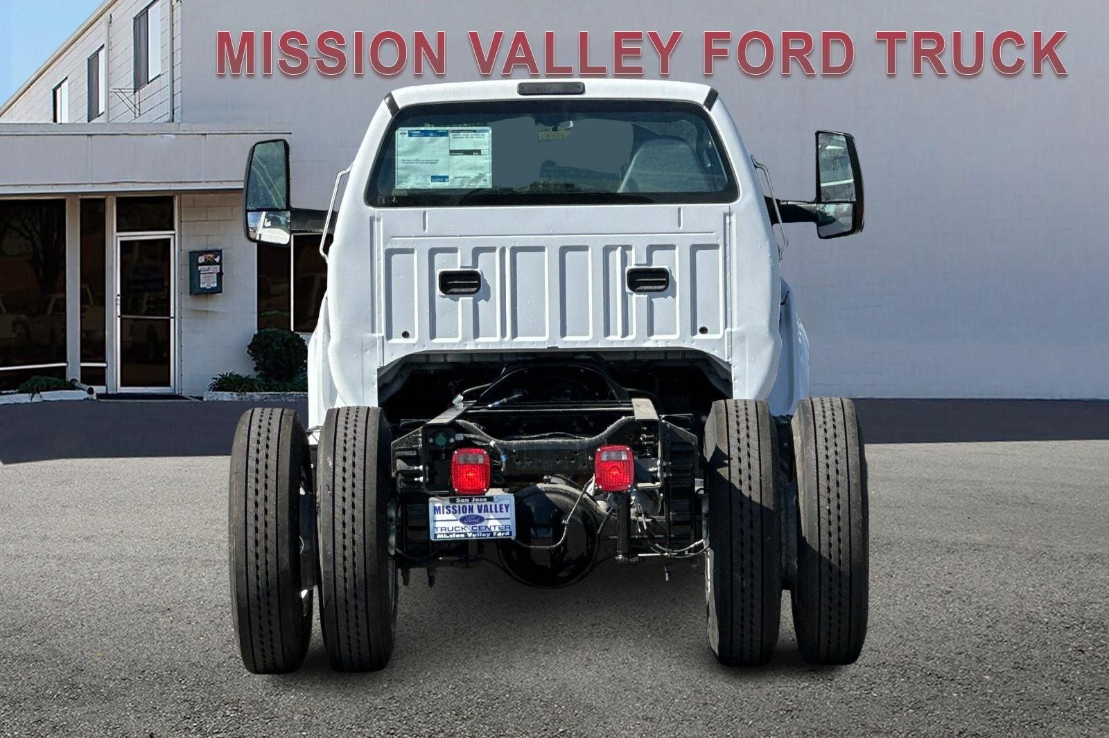 2027 Ford F-650SD Base