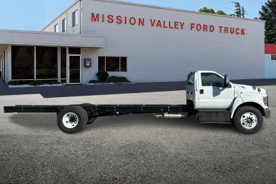 2027 Ford F-650SD Base
