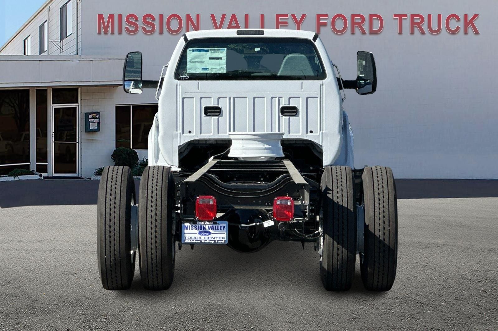 2027 Ford F-650SD Base