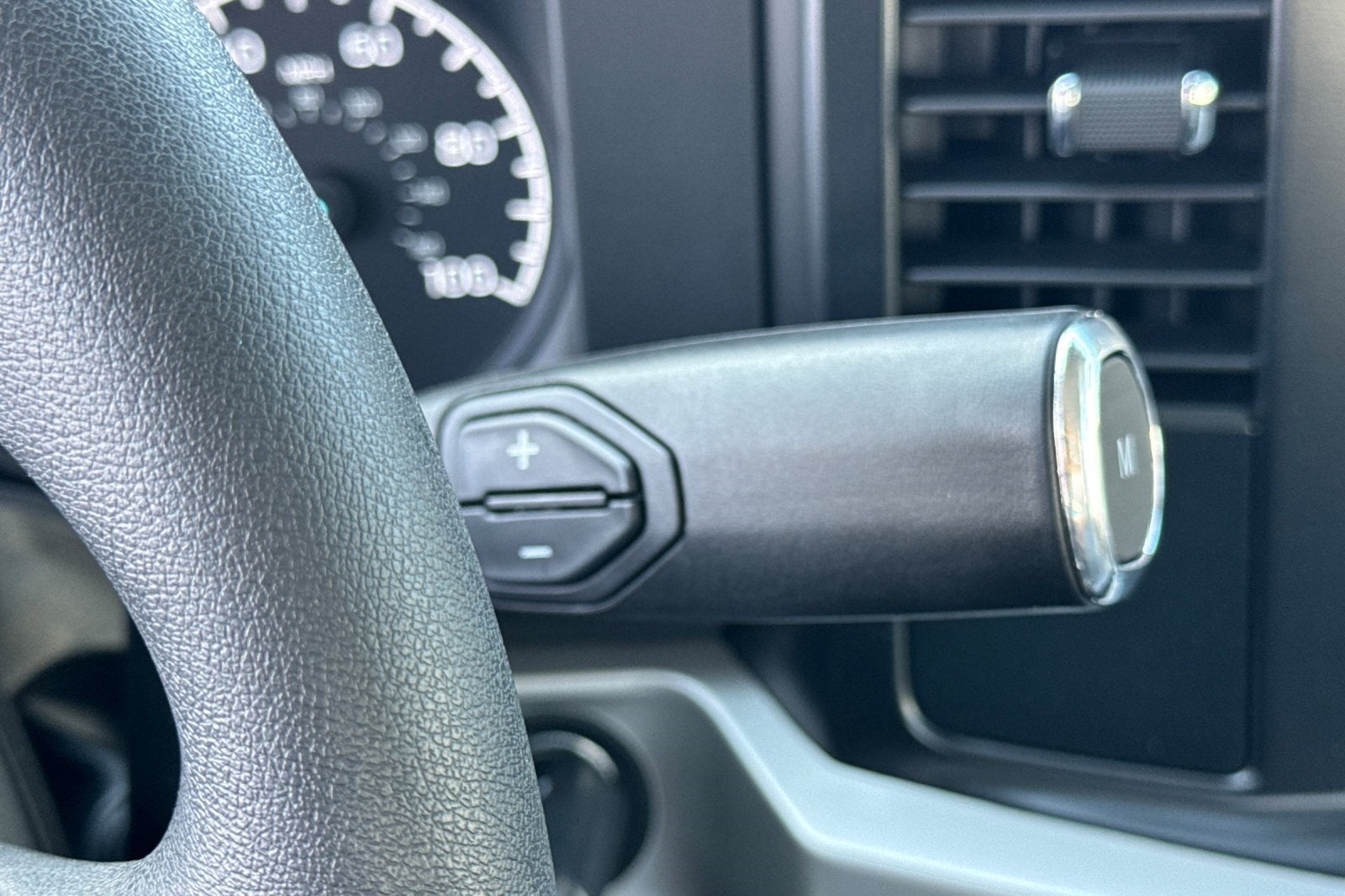 2025 Ford F-350SD XL 9' Royal Service Body