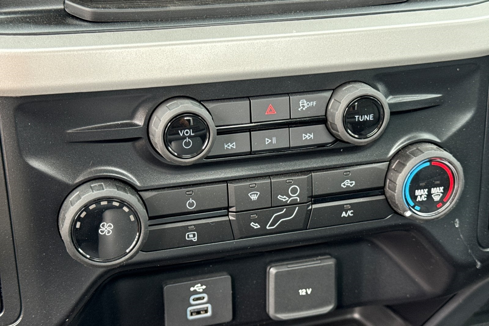 2025 Ford F-350SD XL 9' Royal Service Body