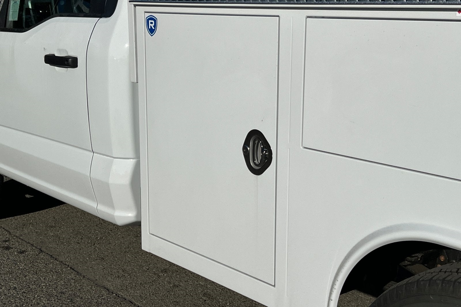 2025 Ford F-350SD XL 2D Standard Cab 9' Royal Service Body