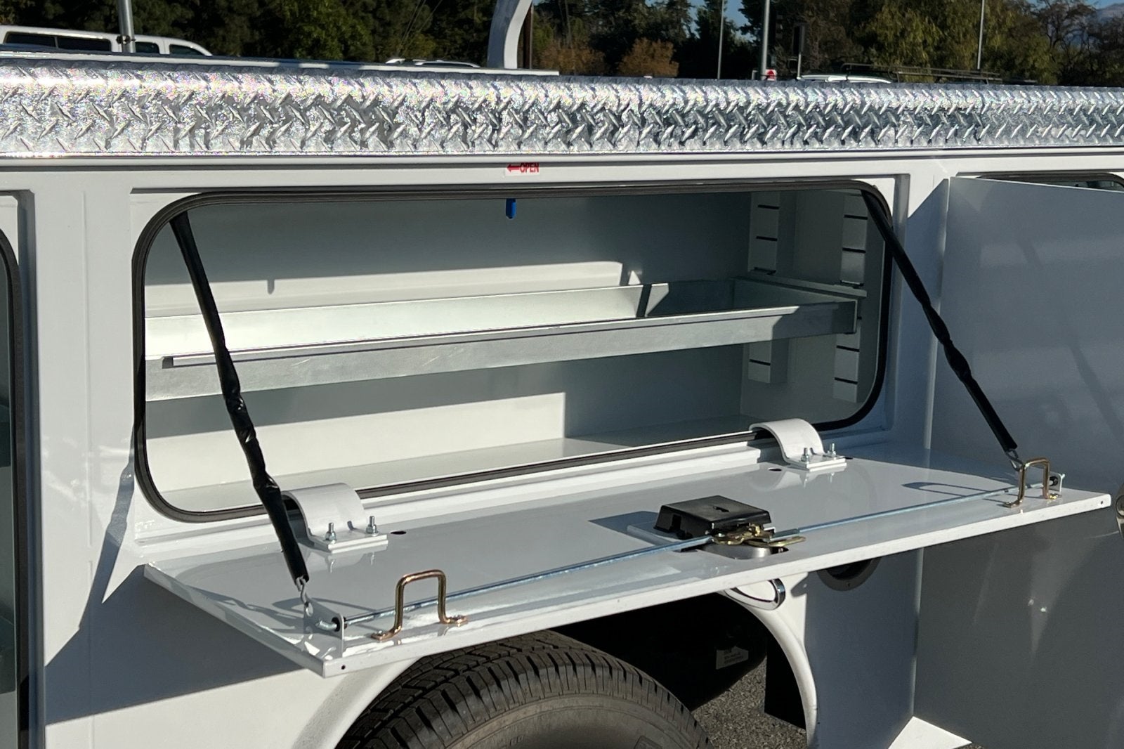 2025 Ford F-350SD XL 2D Standard Cab 9' Royal Service Body