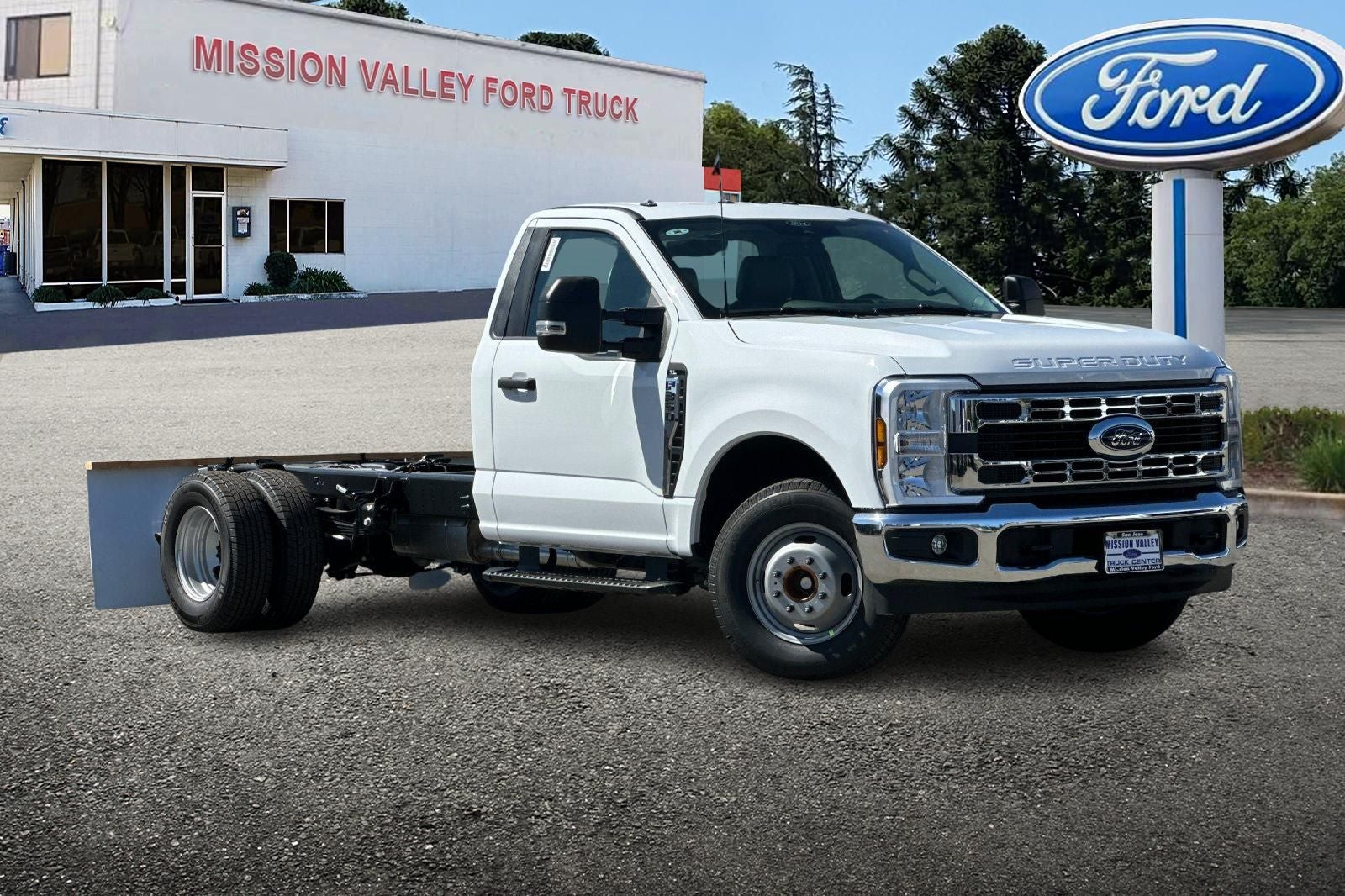 2026 Ford F-350SD XL DRW