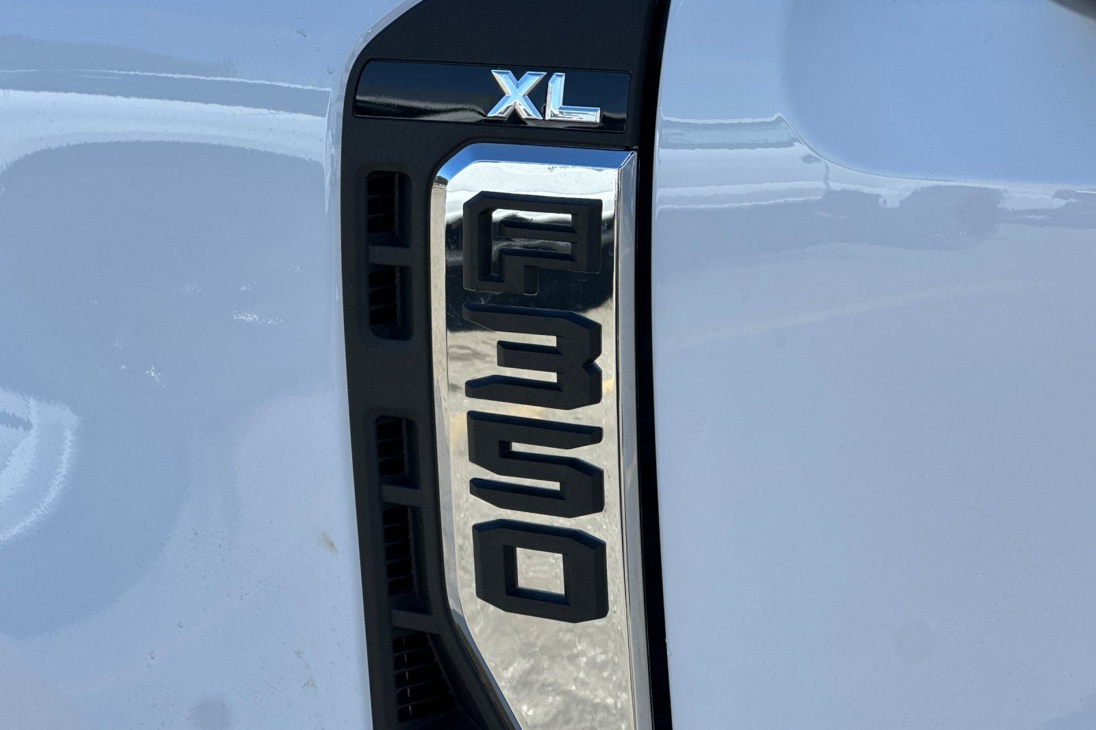 2026 Ford F-350SD XL DRW