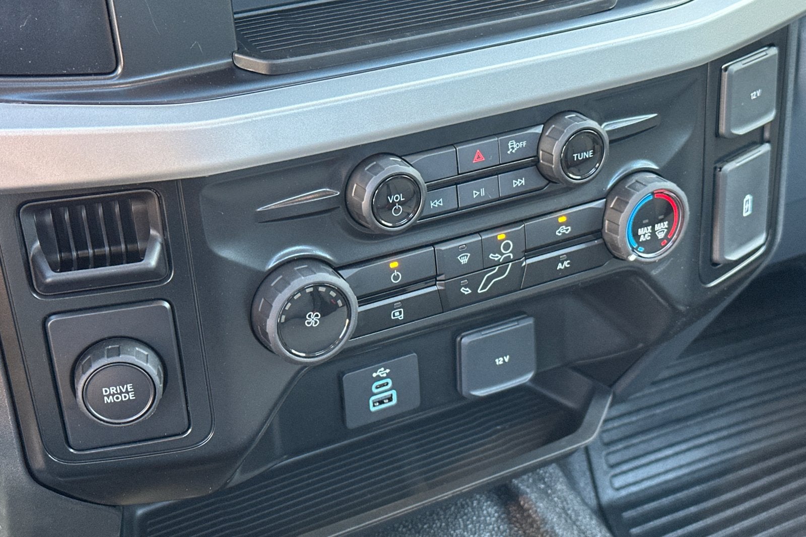 2027 Ford F-350SD XL DRW
