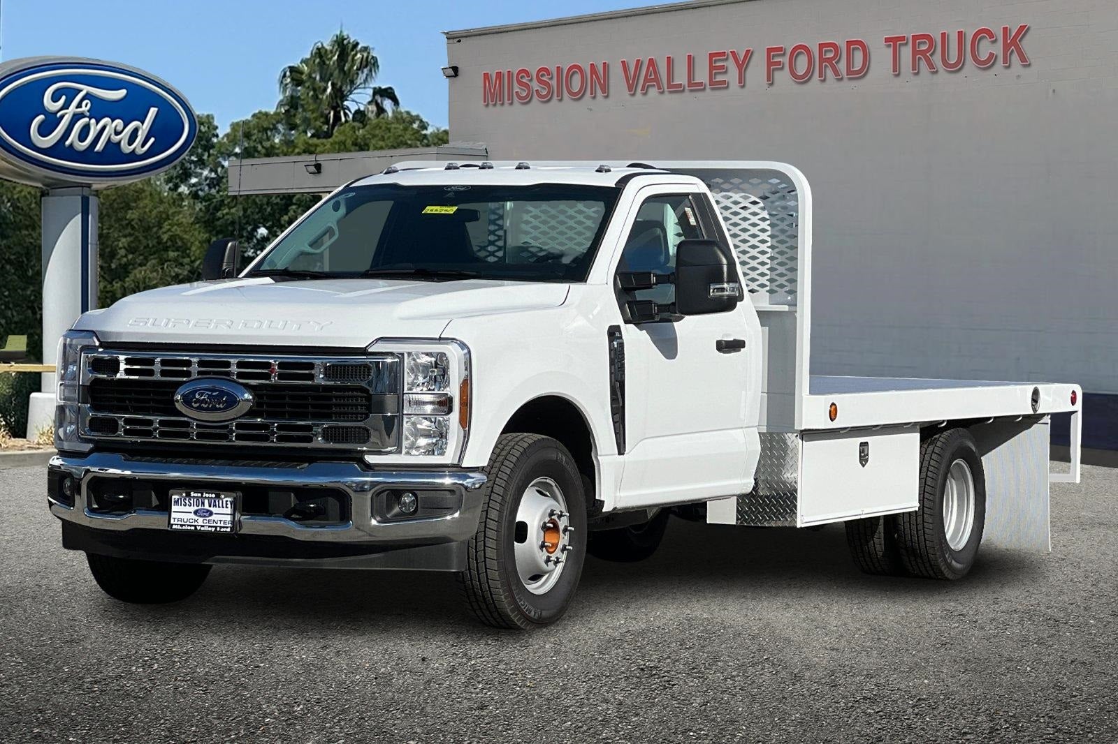 2025 Ford F-350SD XL DRW