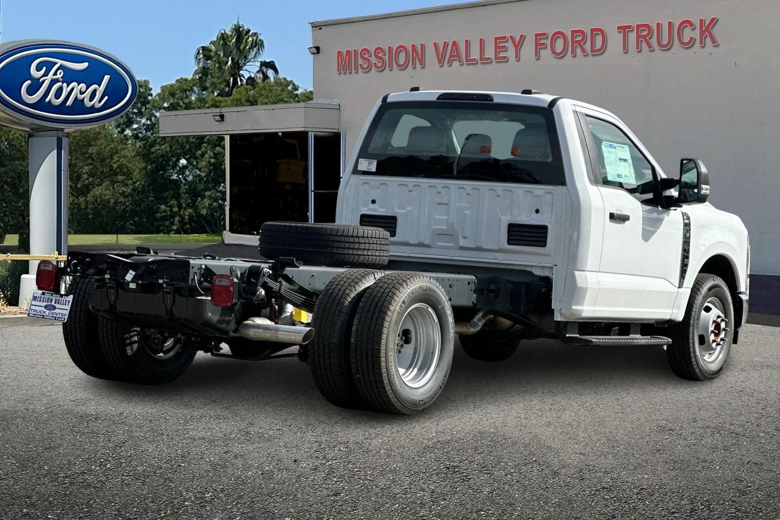 2026 Ford F-350SD XL DRW