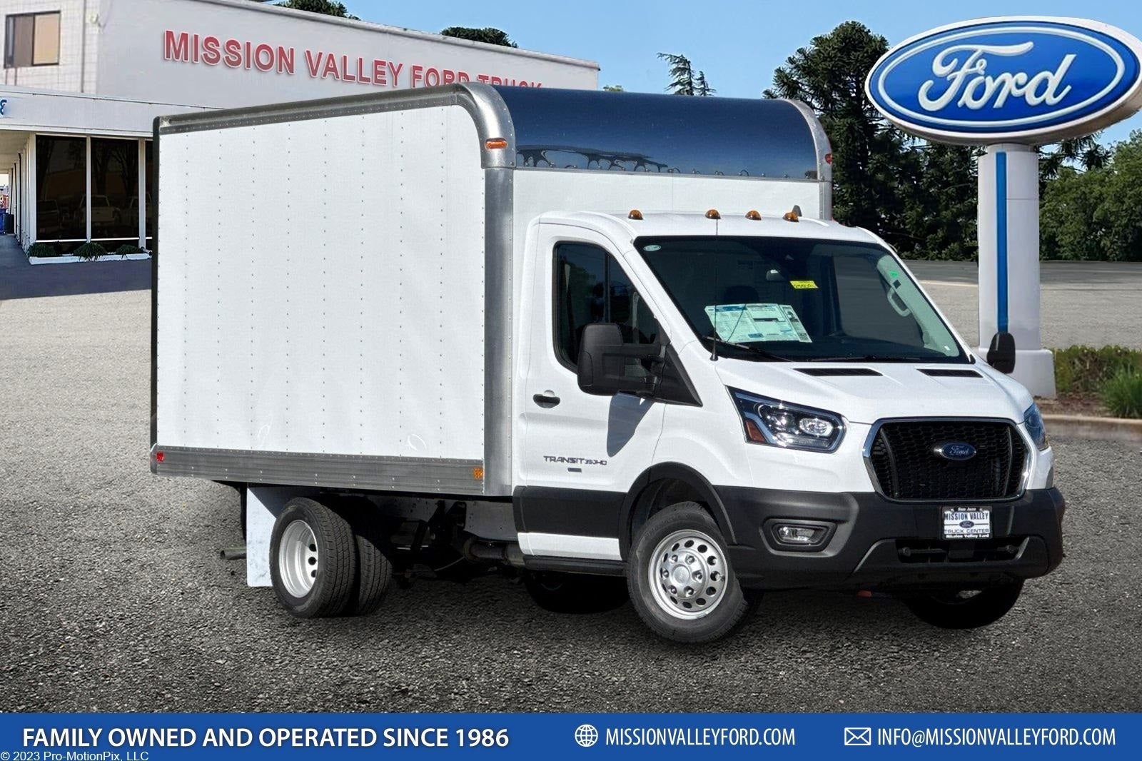 2025 Ford Transit-350 Base 12' Marathon Box Truck