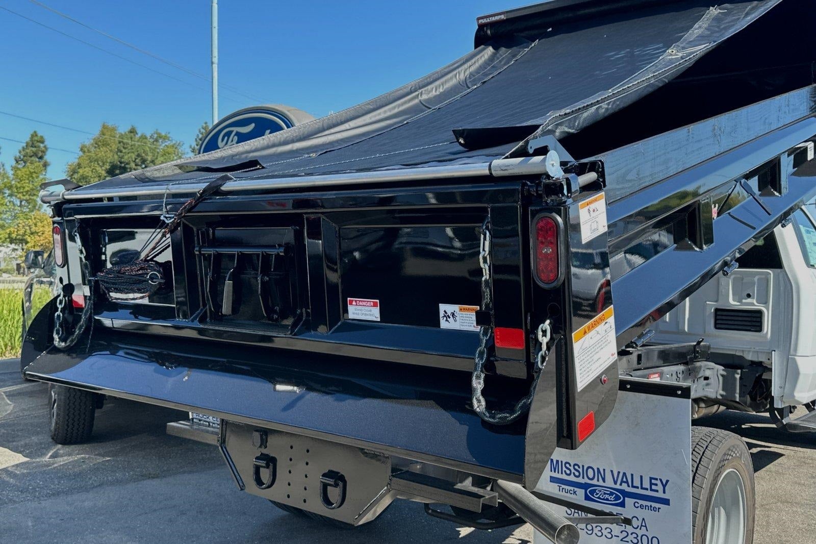 2024 Ford F-450SD DRW 2/3 Yard MVFT Dump Body