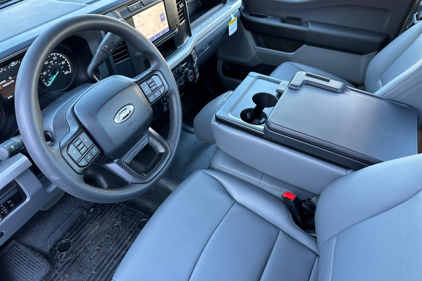 2024 Ford F-450SD XL DRW 2D Standard Cab/Cab & Chassis