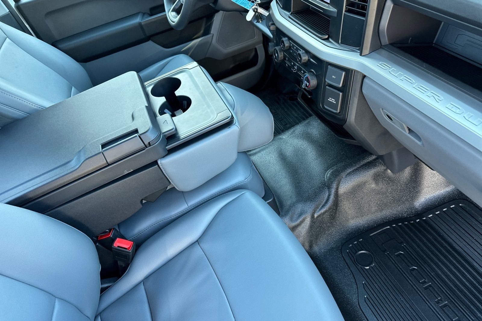 2024 Ford F-450SD XL DRW 2D Standard Cab/Cab & Chassis