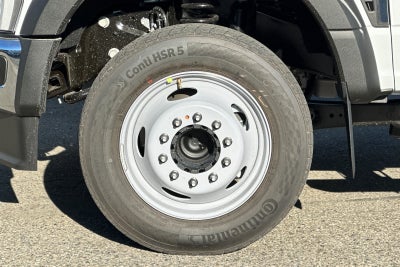 2024 Ford F-450SD XL DRW 2D Standard Cab/Cab & Chassis