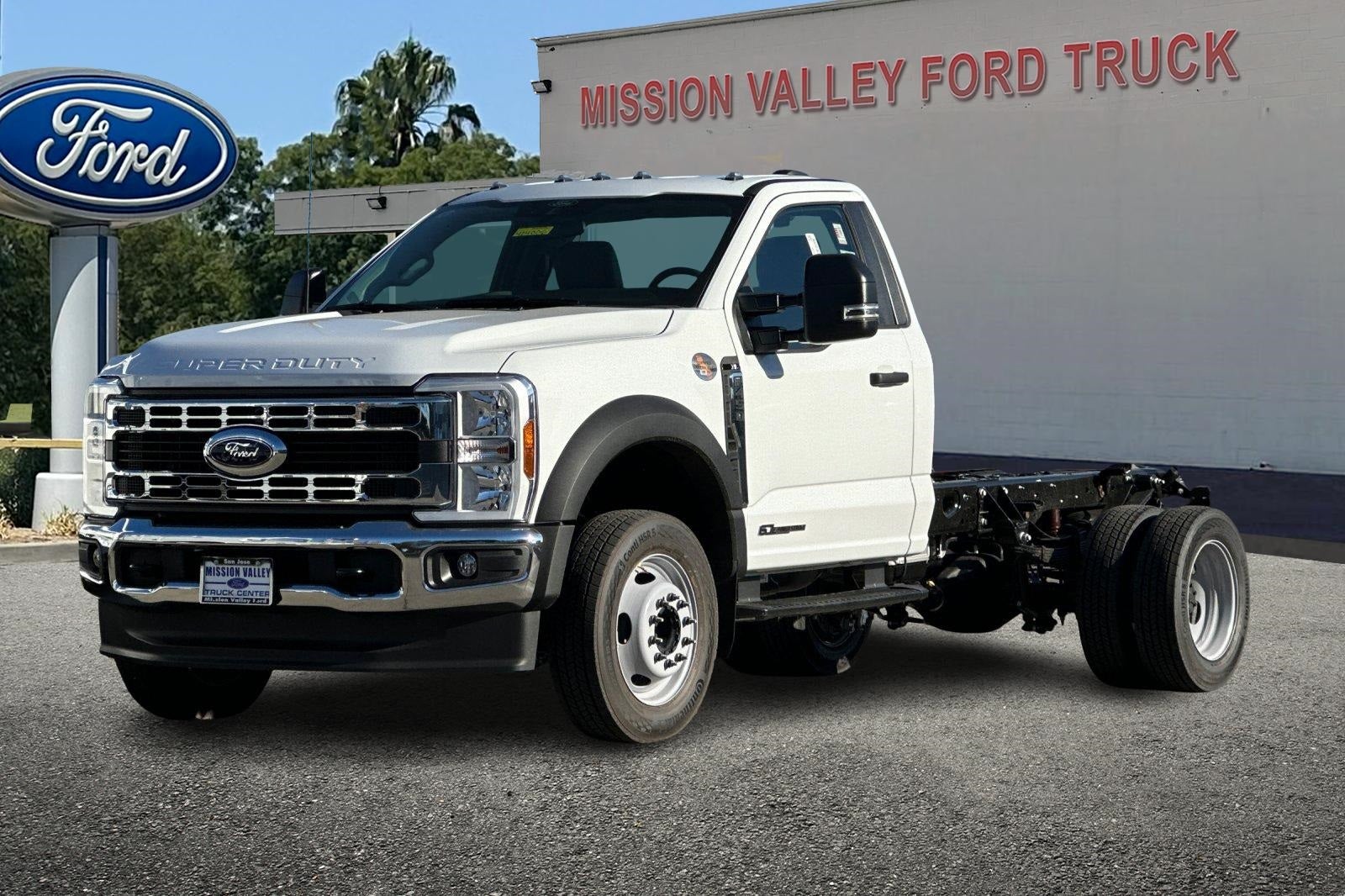2024 Ford F-450SD XL DRW 2D Standard Cab/Cab & Chassis
