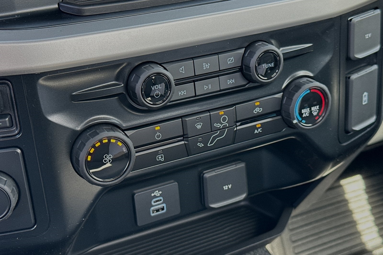 2024 Ford F-450SD XL DRW Rugy 2/3 Yard Dump Body