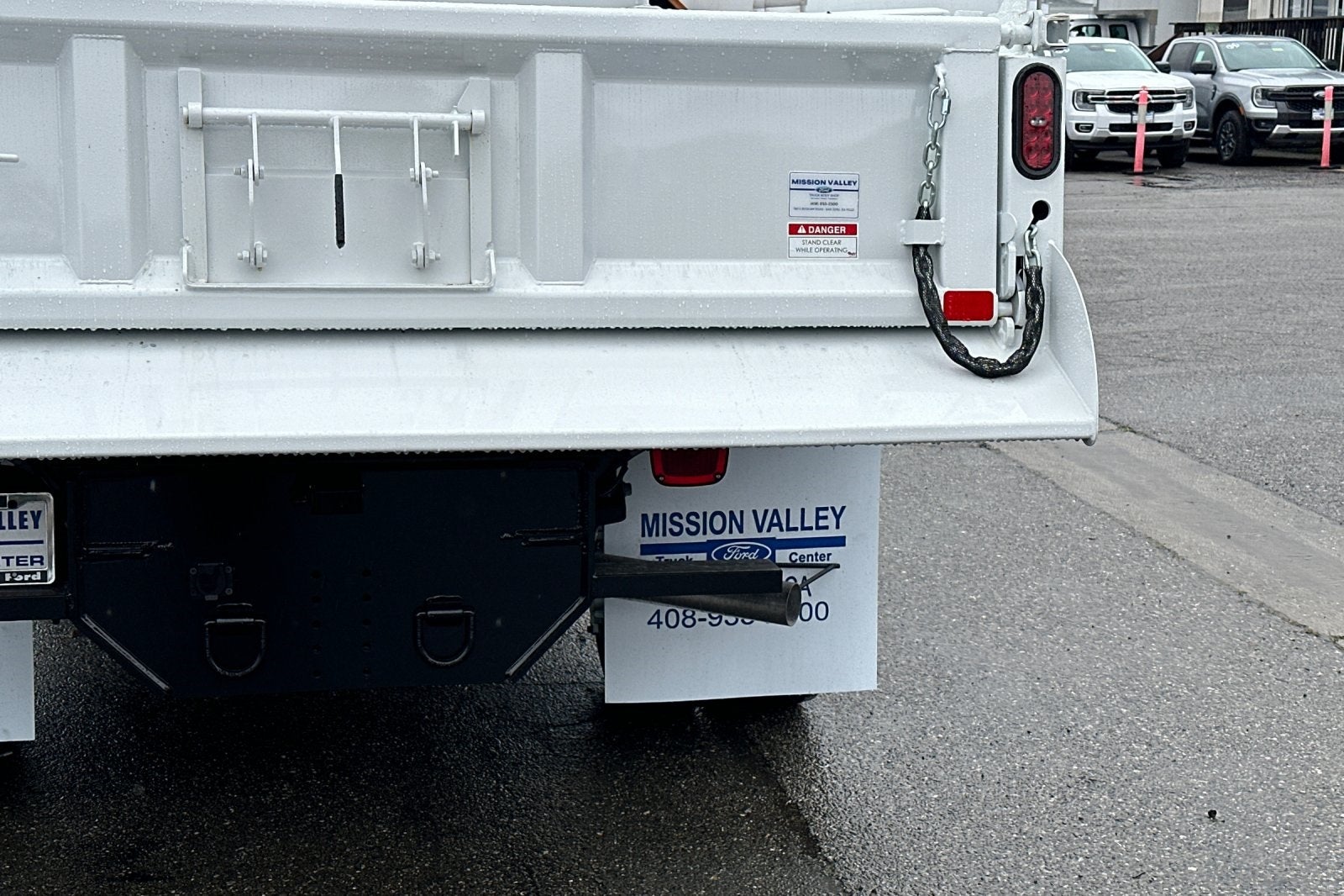 2024 Ford F-450SD XL DRW Rugy 2/3 Yard Dump Body