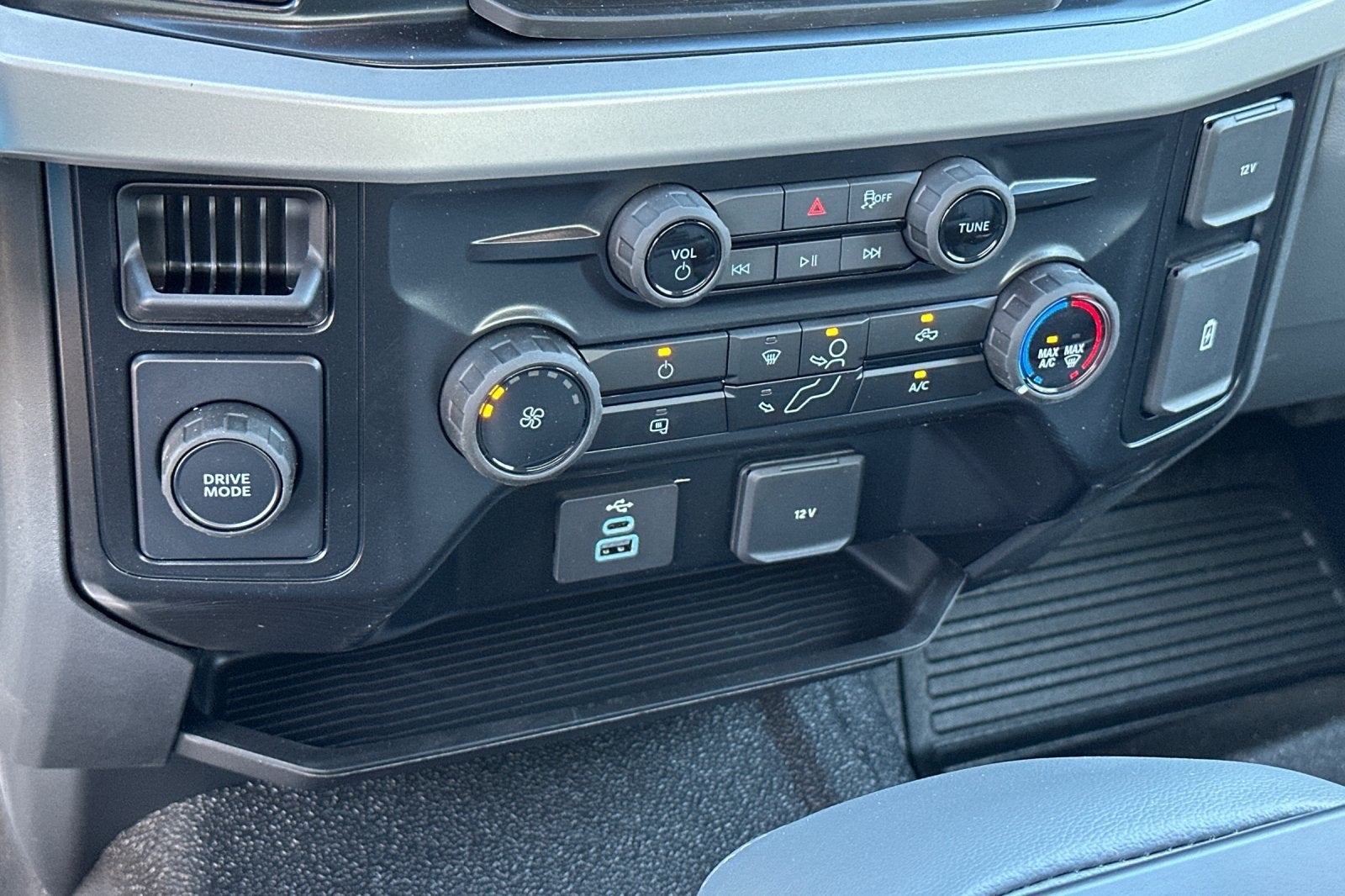 2025 Ford F-550SD XL DRW 16' Knapheide Chipper Body