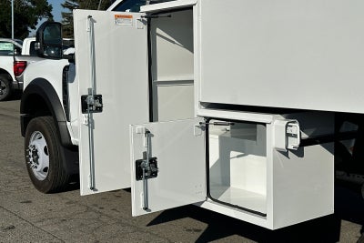 2025 Ford F-550SD XL DRW 16' Knapheide Chipper Body