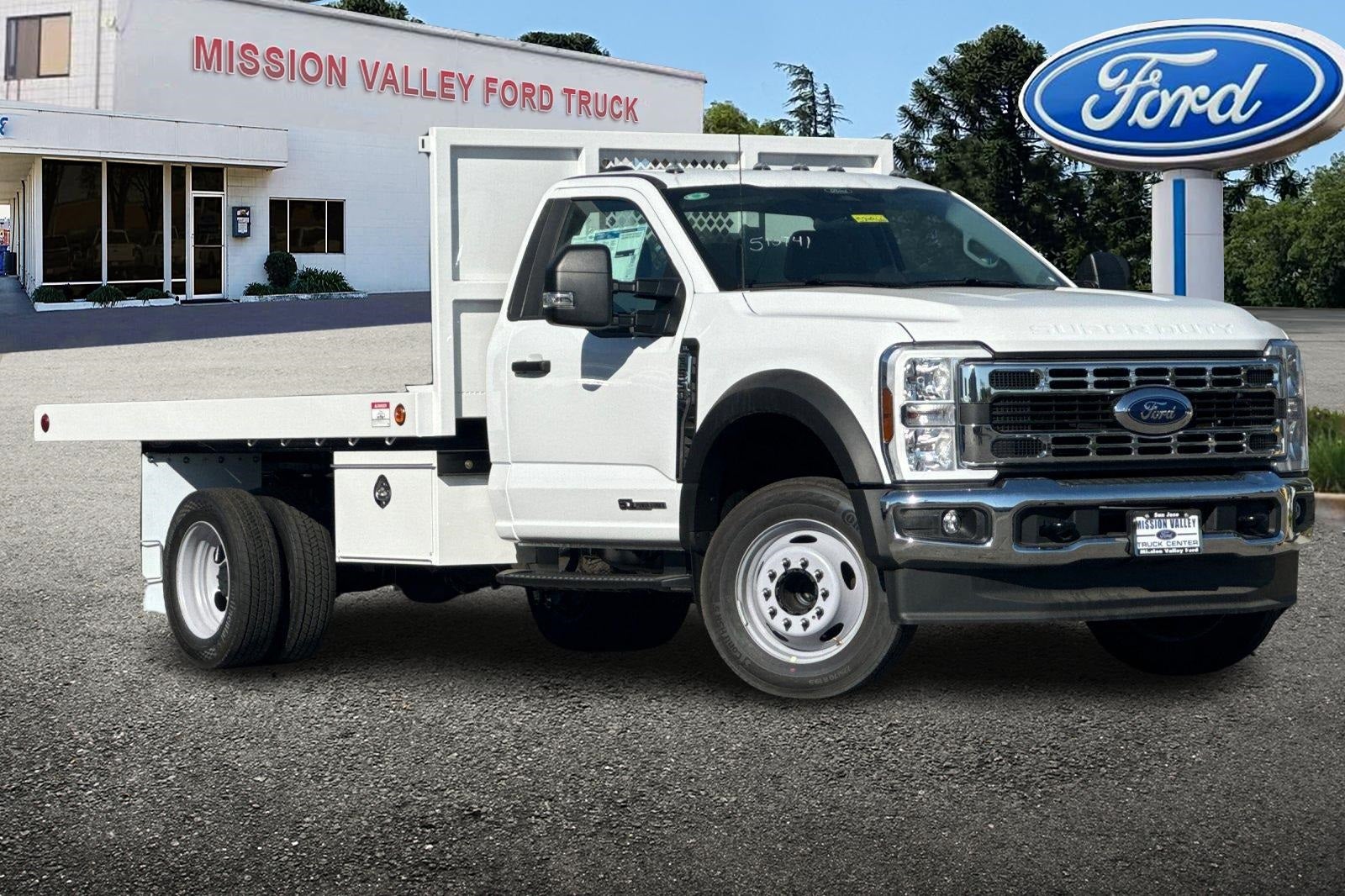 2024 Ford F-550SD XL DRW 12' Royal Flatbed Dump Body