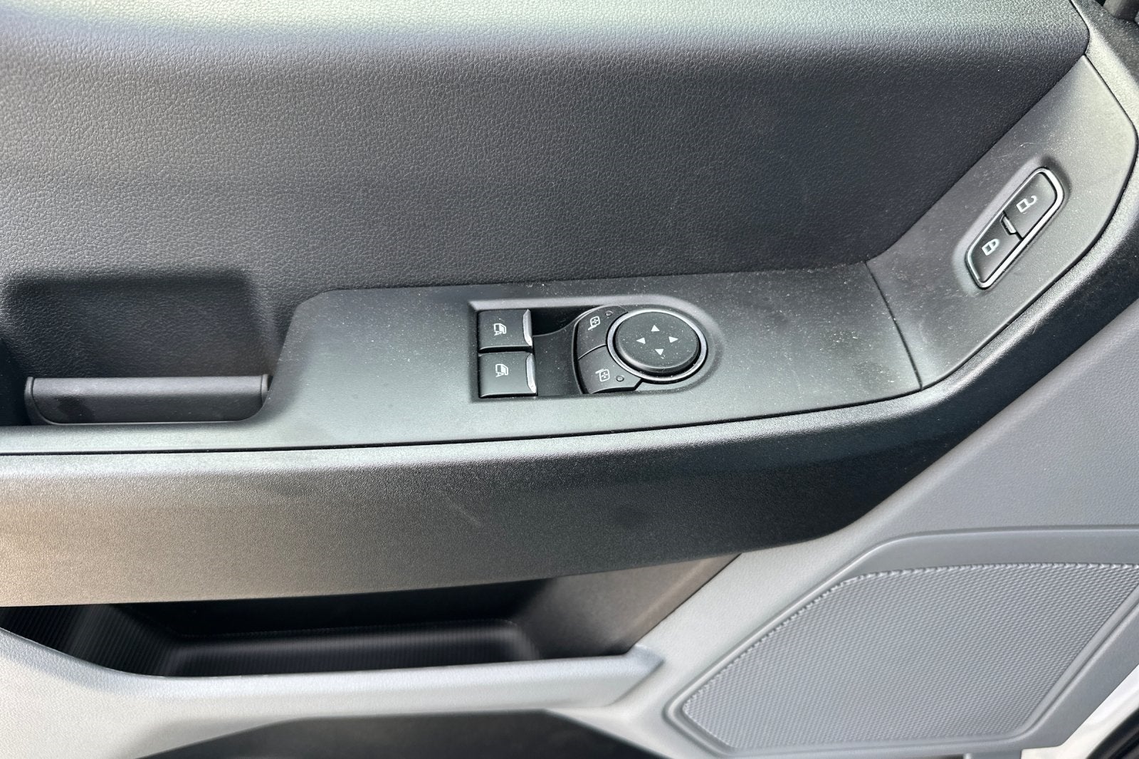 2025 Ford F-550SD DRW 2/3 Yard Dump Body