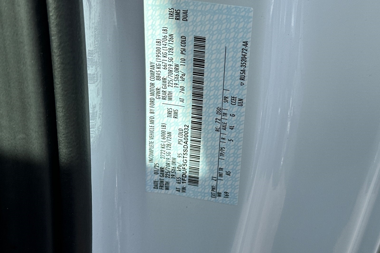 2025 Ford F-550SD DRW 2/3 Yard Dump Body