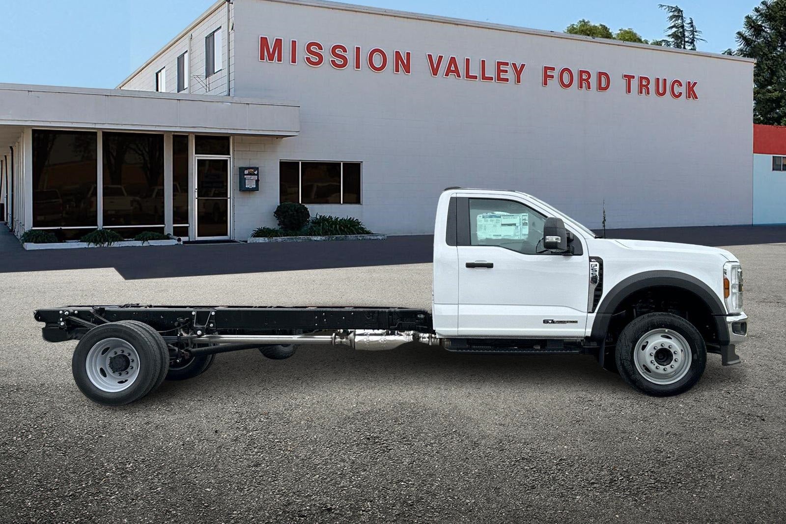 2025 Ford F-550SD XL DRW