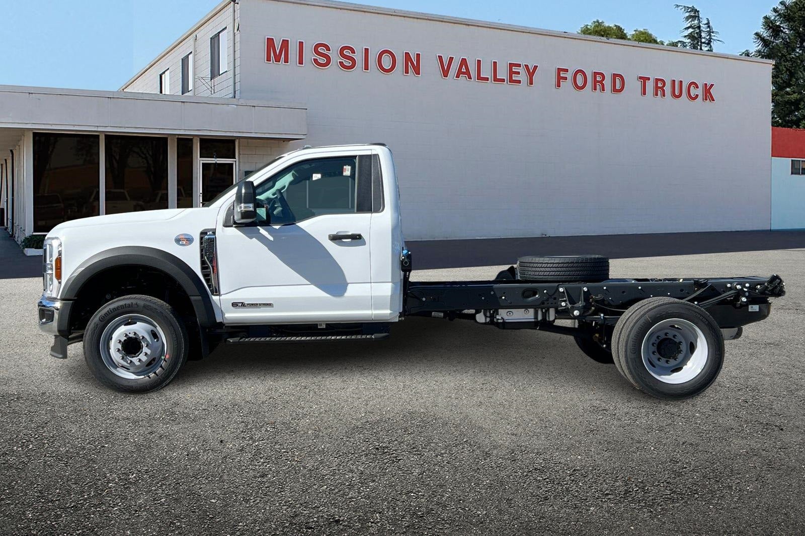 2026 Ford F-550SD XL DRW
