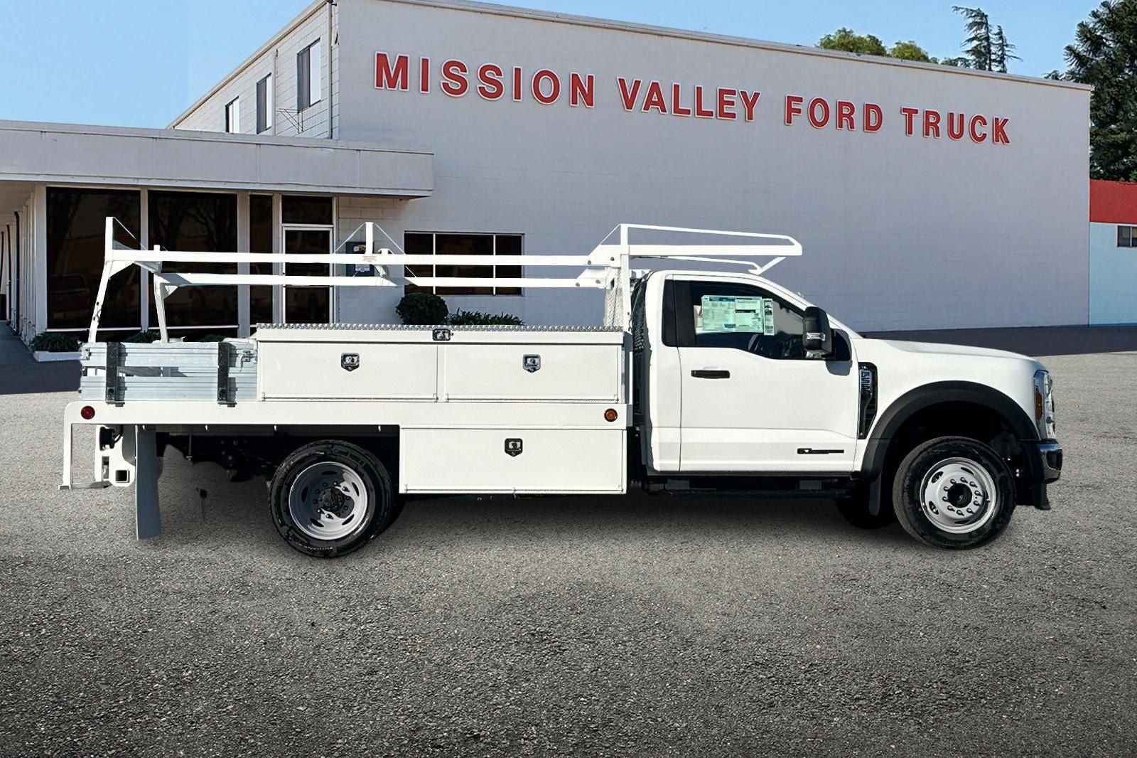 2026 Ford F-550SD XL DRW 12' Scelzi Contractor Body