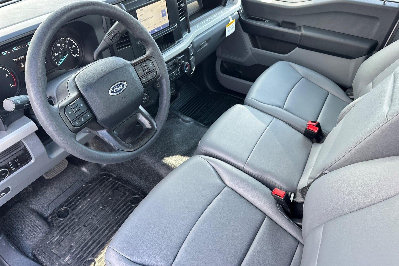 2026 Ford F-550SD DRW