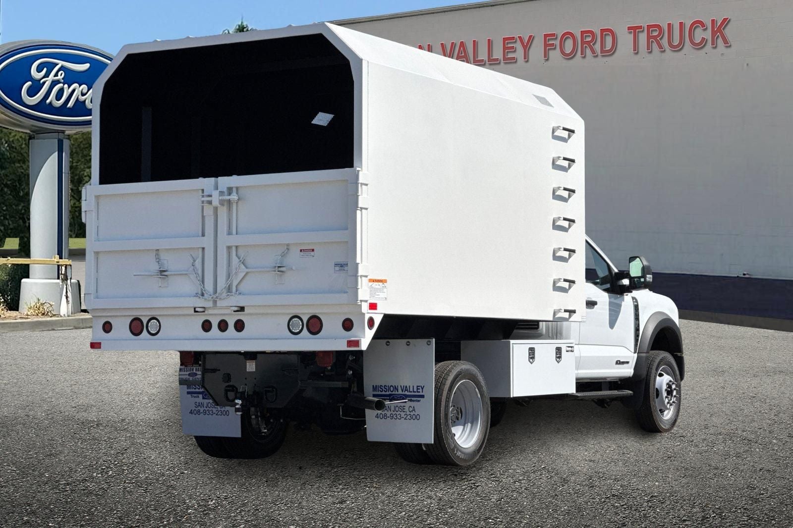 2026 Ford F-550SD XL DRW 2D Standard Cab 12' MVFT Chipper Box Body