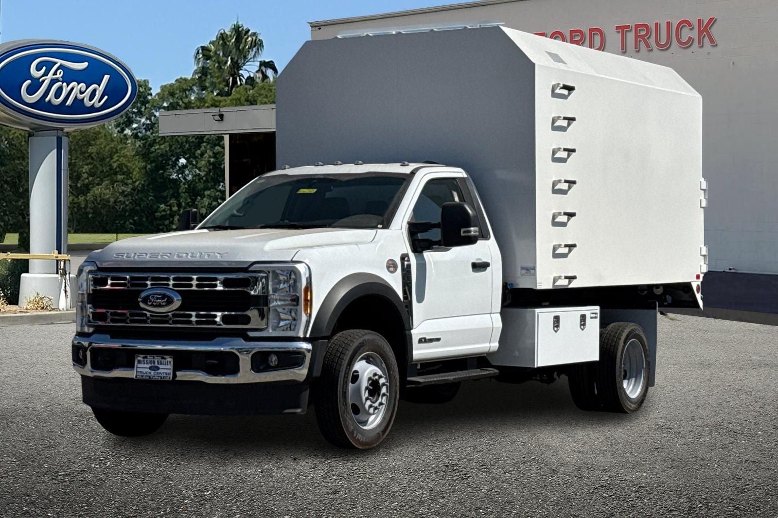 2026 Ford F-550SD XL DRW 2D Standard Cab 12' MVFT Chipper Box Body