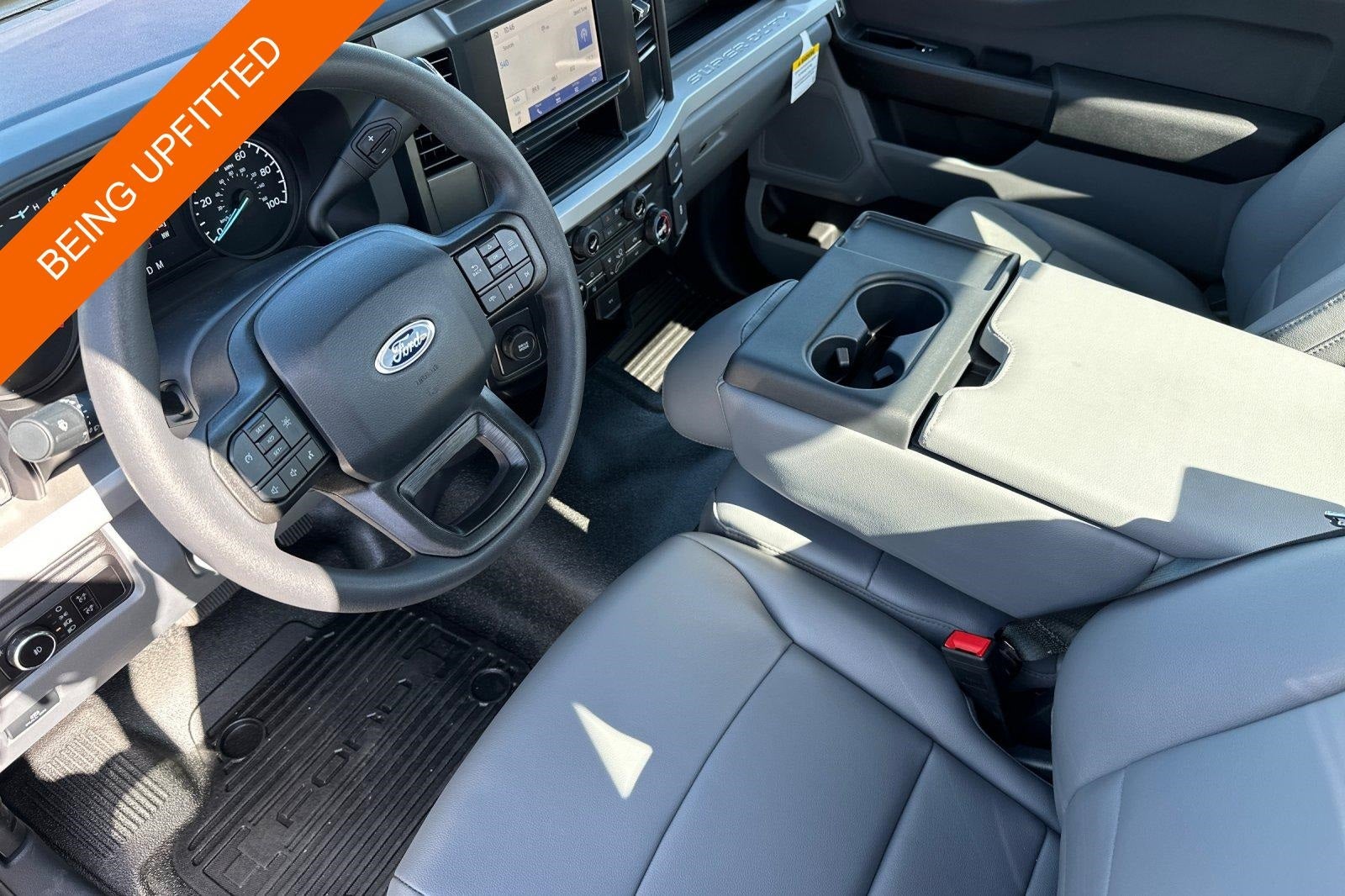 2025 Ford F-550SD DRW 2D Standard 2/3 Yard Dump