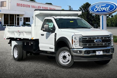 2025 Ford F-550SD DRW 2D Standard 2/3 Yard Dump