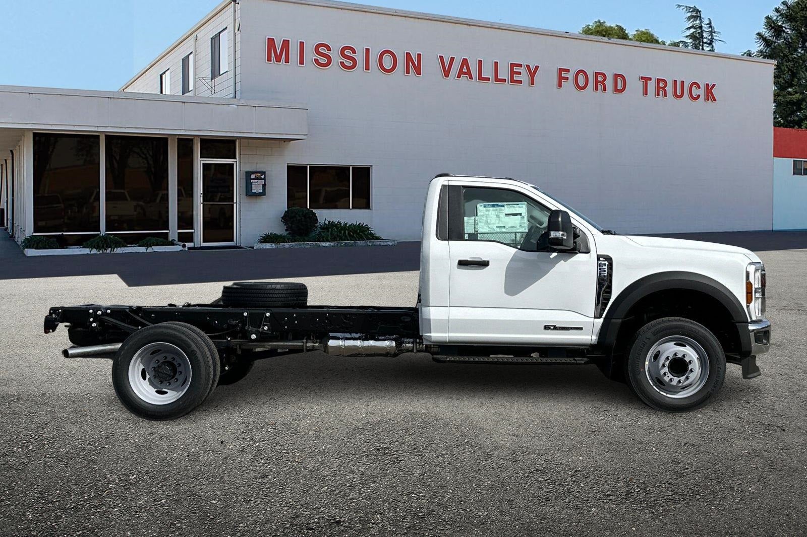 2025 Ford F-550SD XL DRW