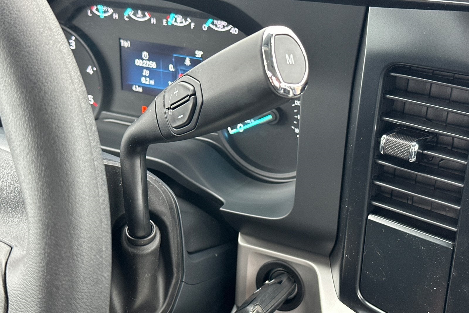 2025 Ford F-550SD DRW 2D Standard Cab/Cab & Chassis 12' Landscape Rugby Dump