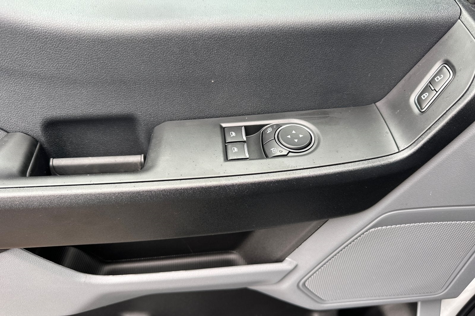 2025 Ford F-550SD DRW 2D Standard Cab/Cab & Chassis 12' Landscape Rugby Dump