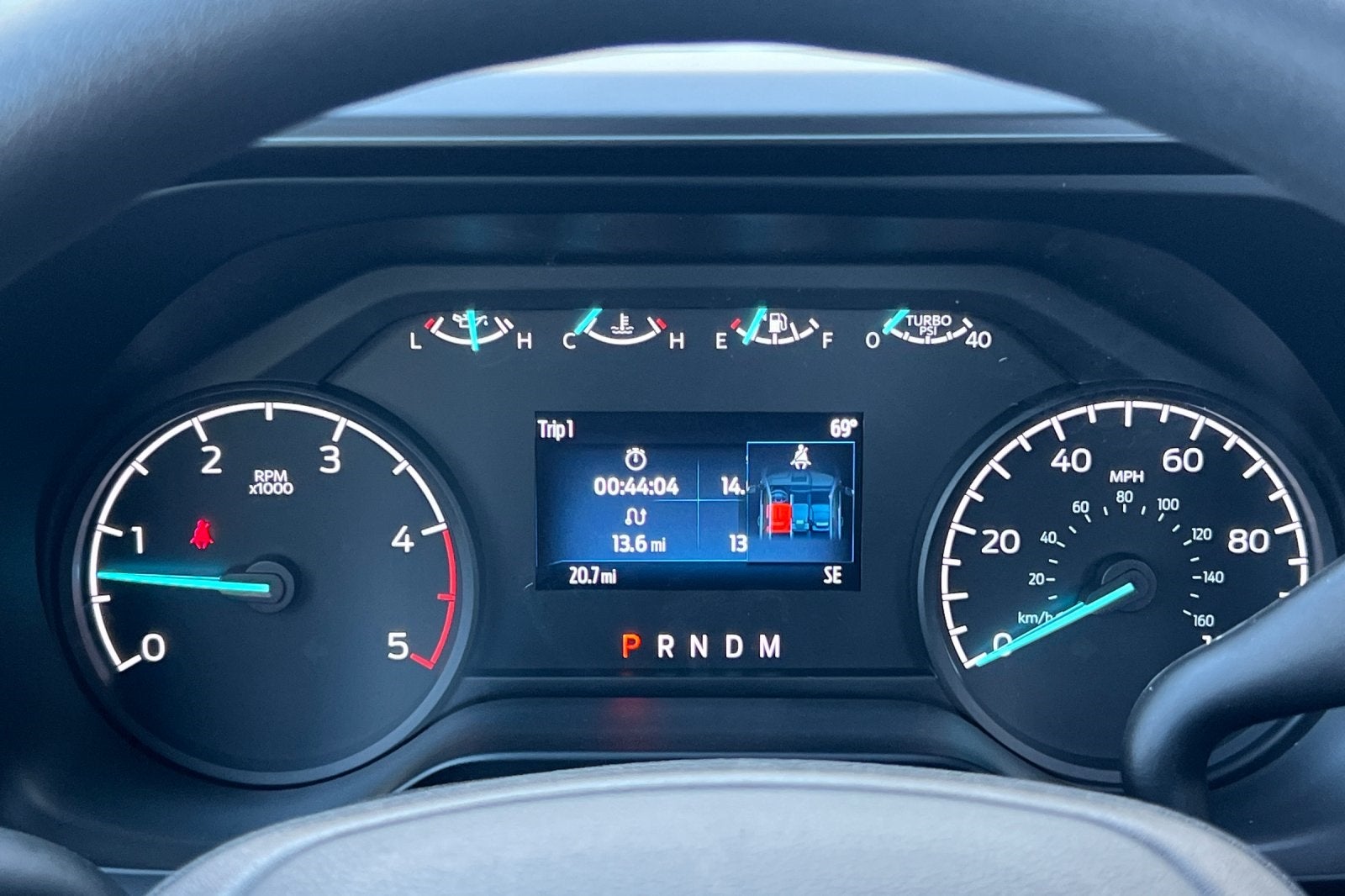 2025 Ford F-550SD XL DRW 2D Standard Cab/Cab & Chassis