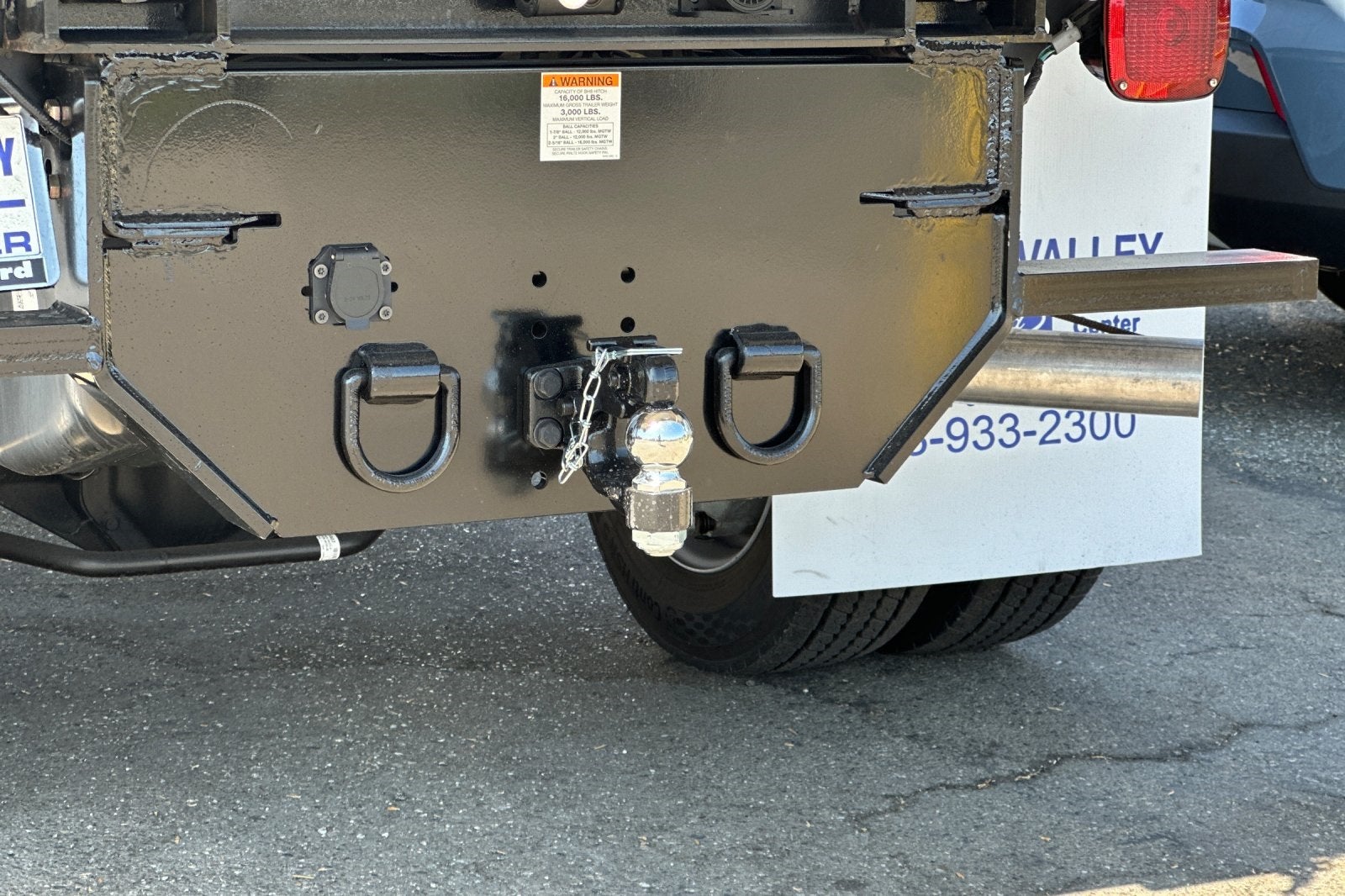 2025 Ford F-550SD XL DRW 2D Standard Cab/Cab & Chassis