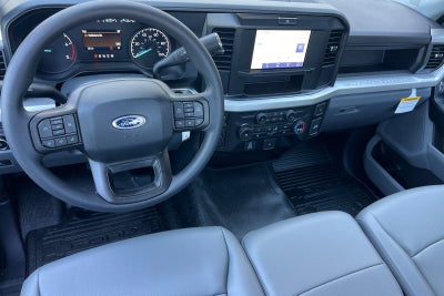 2025 Ford F-550SD XL DRW 2D Standard Cab/Cab & Chassis