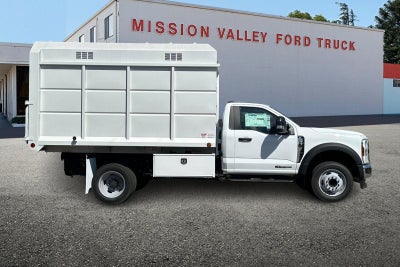 2025 Ford F-550SD XL DRW 2D Standard Cab/Cab & Chassis