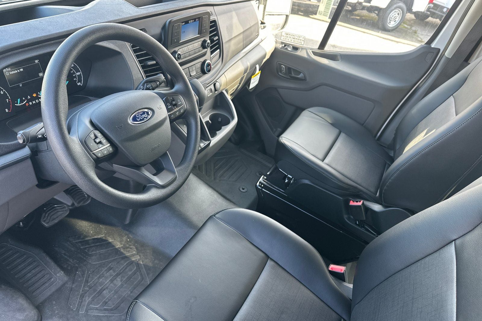 2025 Ford Transit-350 XL