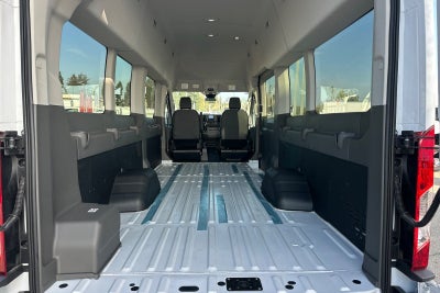 2025 Ford Transit-350 XL