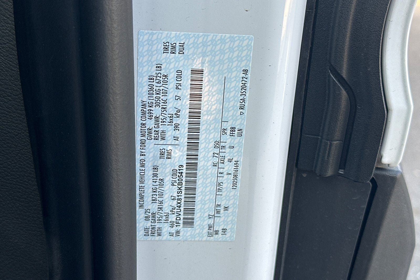 2025 Ford Transit-350 XL