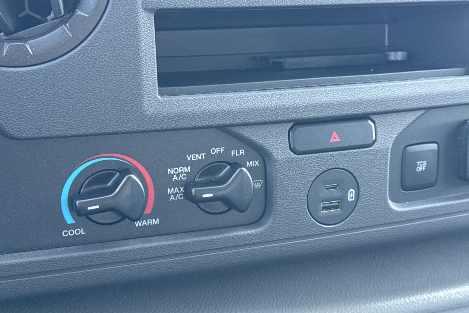 2026 Ford E-350SD Base Cutaway Knapheide KUV129SH HR