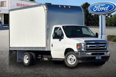 2026 Ford E-350SD Base Cutaway