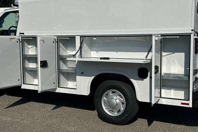 2027 Ford E-350SD Cutaway Knapheid KUV129SH