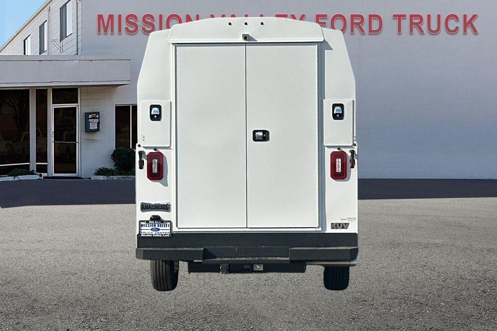 2027 Ford E-350SD Cutaway Knapheid KUV129SH