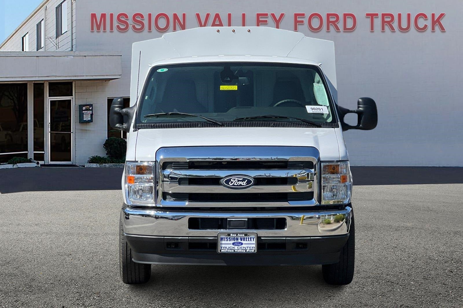 2026 Ford E-350SD Base Cutaway Knapheide KUV129SL Body